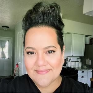 Meet your Posher, Jeni